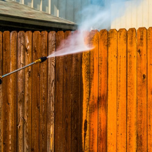 Fence Cleaning in St. Charles, MO